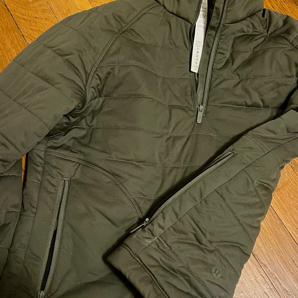 lululemon athletica Olive Puffer Pullover Half Zip